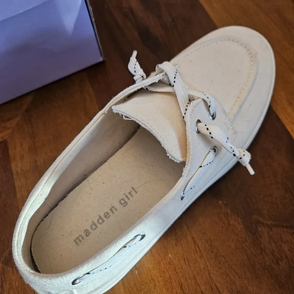 Madden Girl Casual Cream Canvas Loafers - Picture 2 of 5